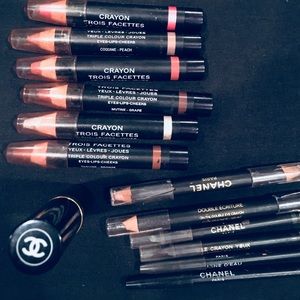 Chanel makeup bundle